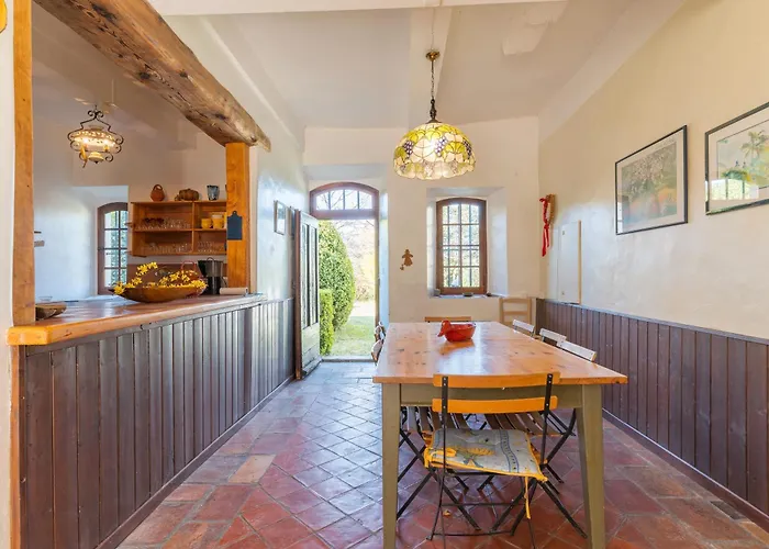 Hébergement de vacances Conciergerie Chateau D'allemagne Allemagne-en-Provence